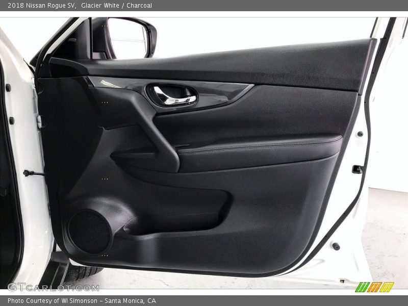 Door Panel of 2018 Rogue SV