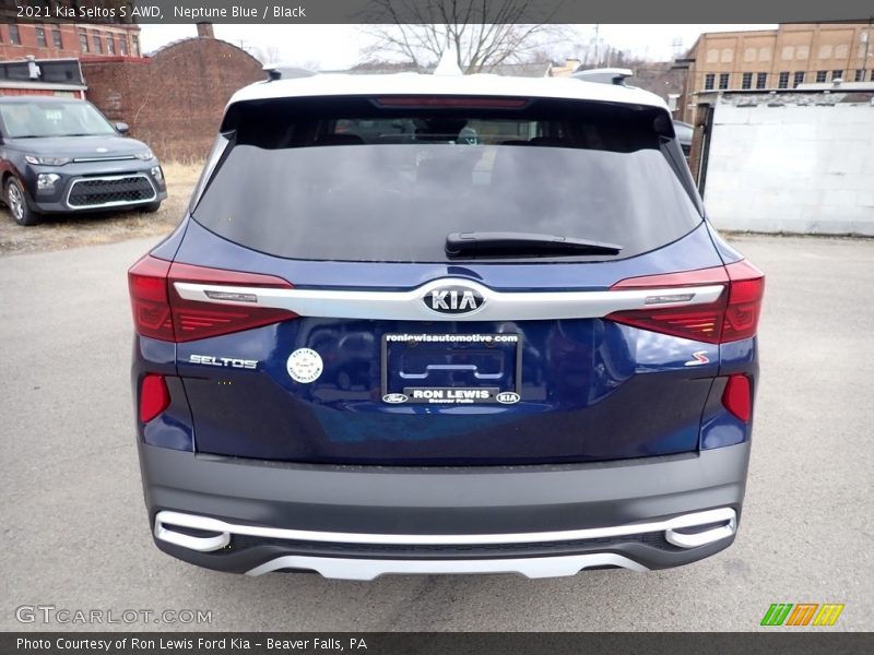 Neptune Blue / Black 2021 Kia Seltos S AWD