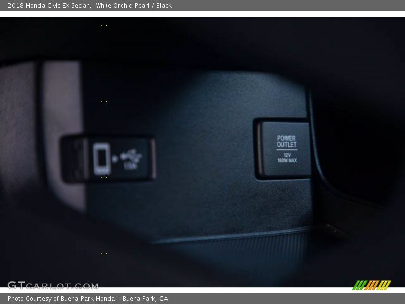 White Orchid Pearl / Black 2018 Honda Civic EX Sedan