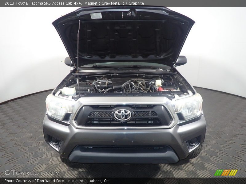 Magnetic Gray Metallic / Graphite 2013 Toyota Tacoma SR5 Access Cab 4x4