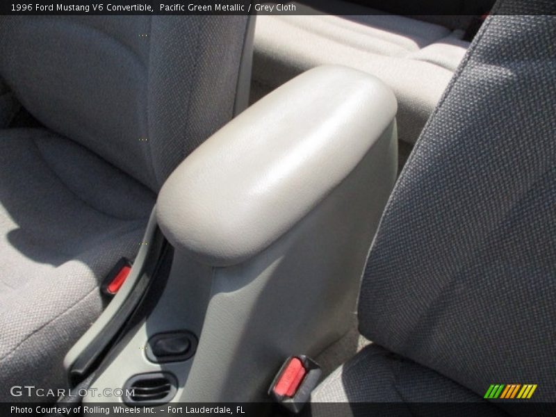 Pacific Green Metallic / Grey Cloth 1996 Ford Mustang V6 Convertible