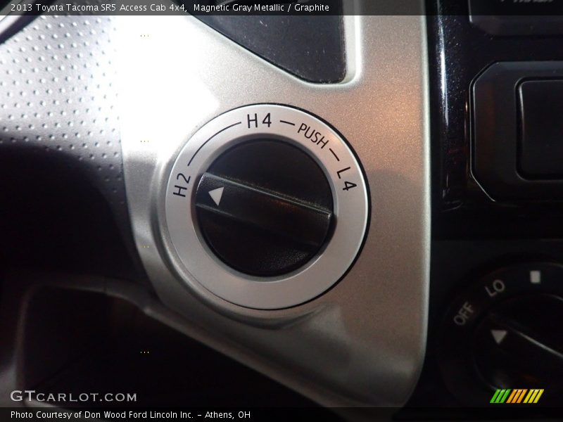 Magnetic Gray Metallic / Graphite 2013 Toyota Tacoma SR5 Access Cab 4x4