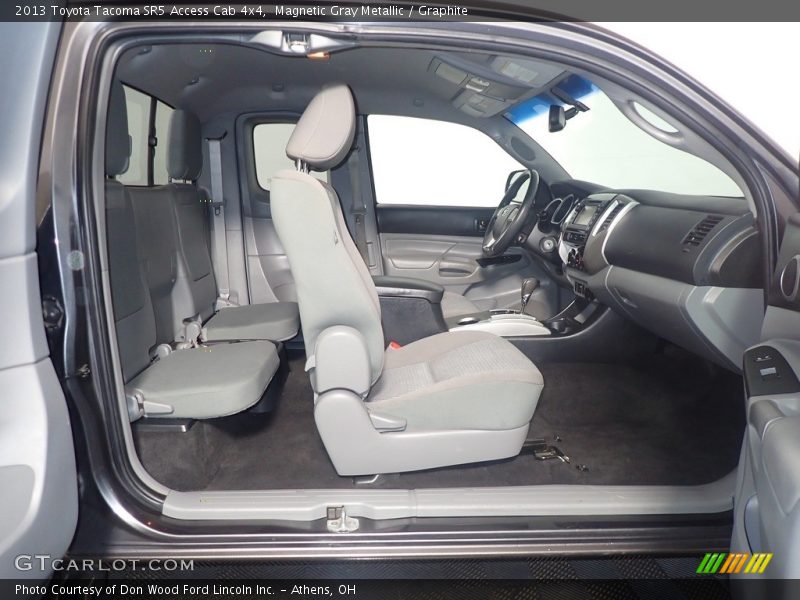 Magnetic Gray Metallic / Graphite 2013 Toyota Tacoma SR5 Access Cab 4x4
