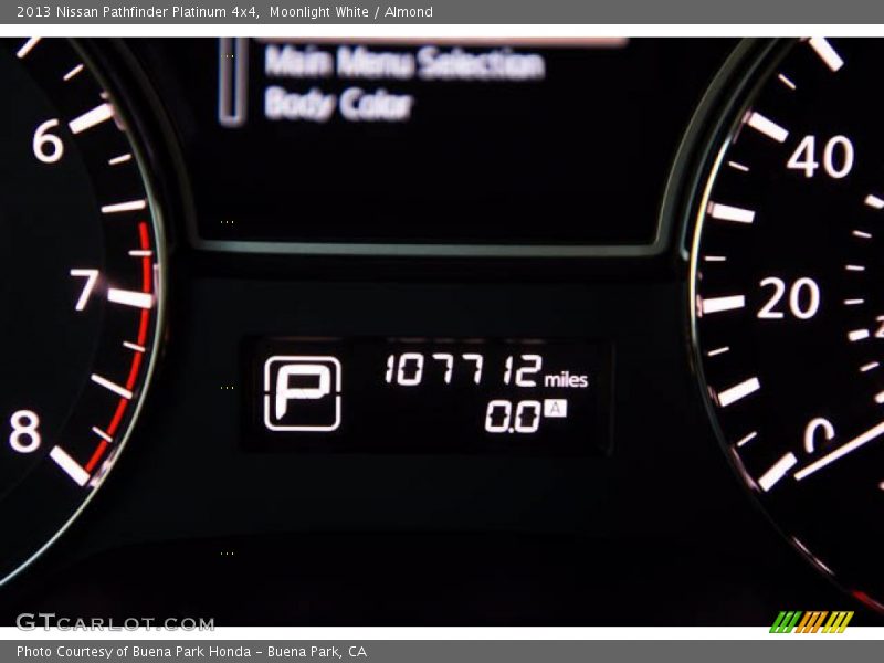 Moonlight White / Almond 2013 Nissan Pathfinder Platinum 4x4