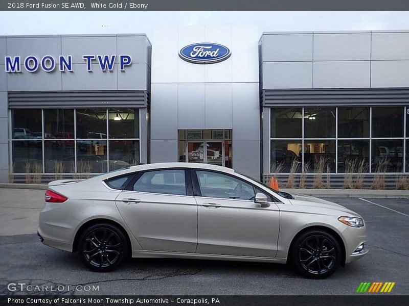 White Gold / Ebony 2018 Ford Fusion SE AWD