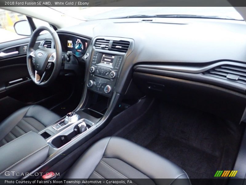 Dashboard of 2018 Fusion SE AWD