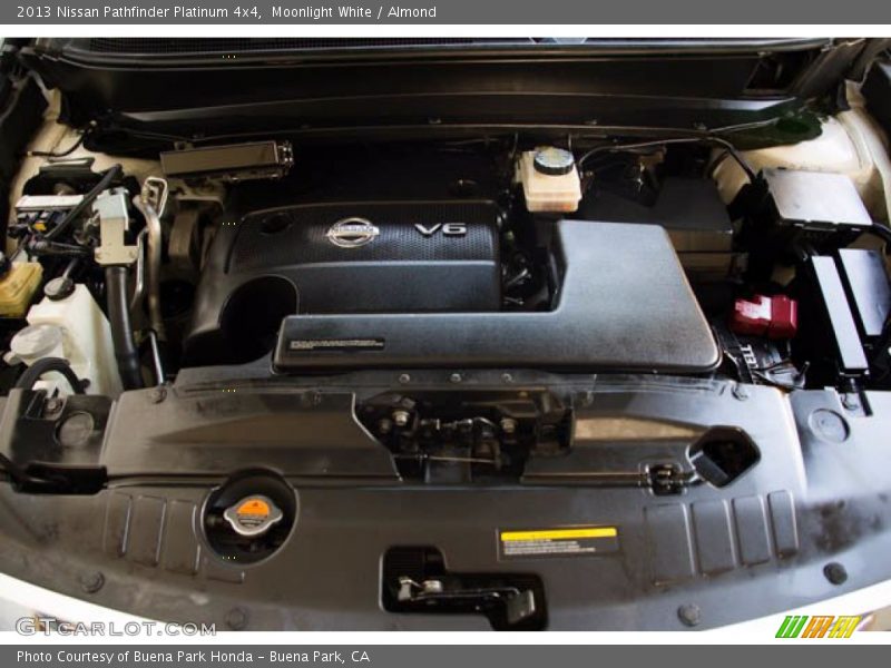 Moonlight White / Almond 2013 Nissan Pathfinder Platinum 4x4
