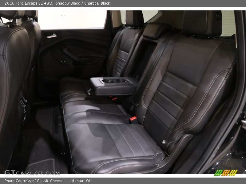 Shadow Black / Charcoal Black 2016 Ford Escape SE 4WD