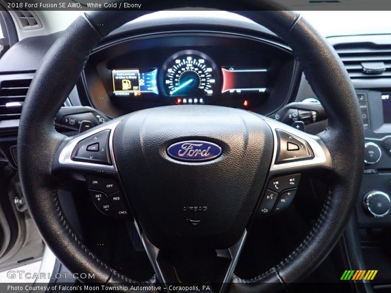  2018 Fusion SE AWD Steering Wheel