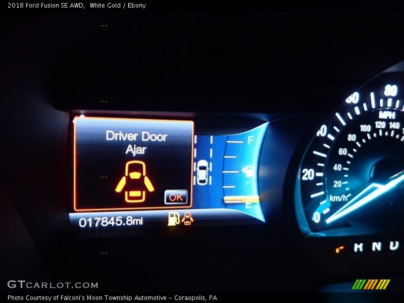 White Gold / Ebony 2018 Ford Fusion SE AWD