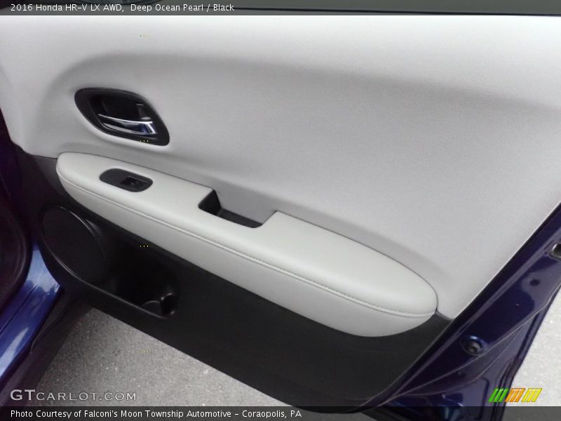 Deep Ocean Pearl / Black 2016 Honda HR-V LX AWD