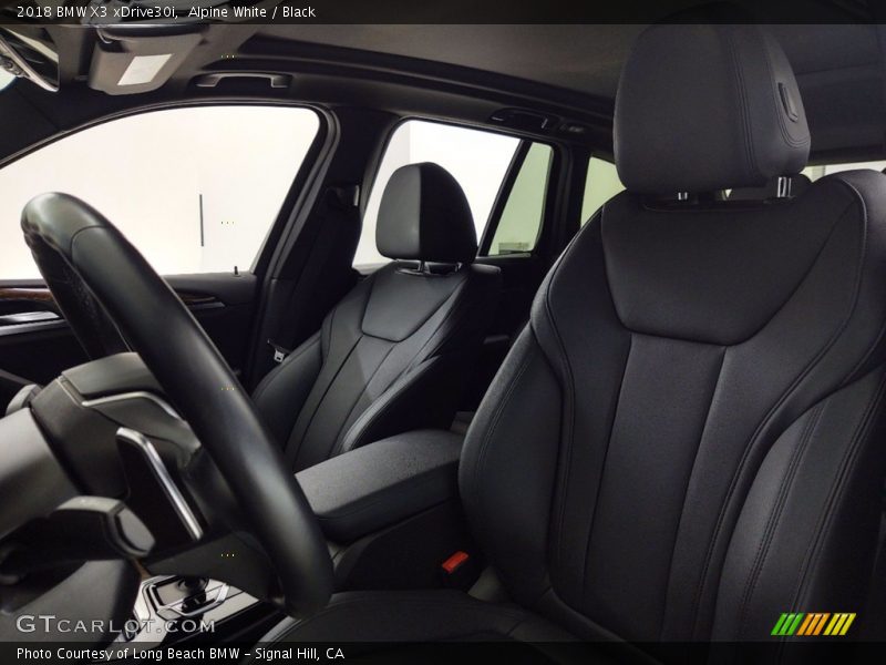 Alpine White / Black 2018 BMW X3 xDrive30i