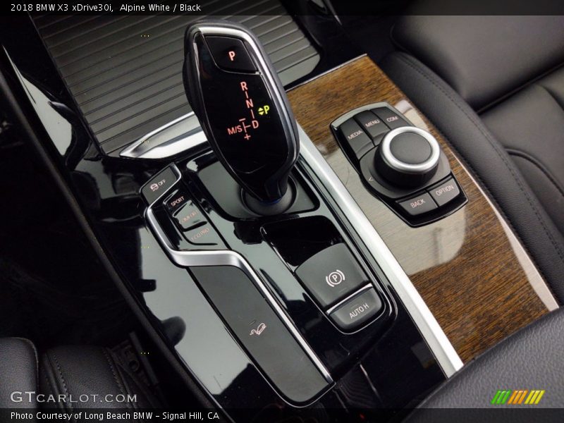 Alpine White / Black 2018 BMW X3 xDrive30i