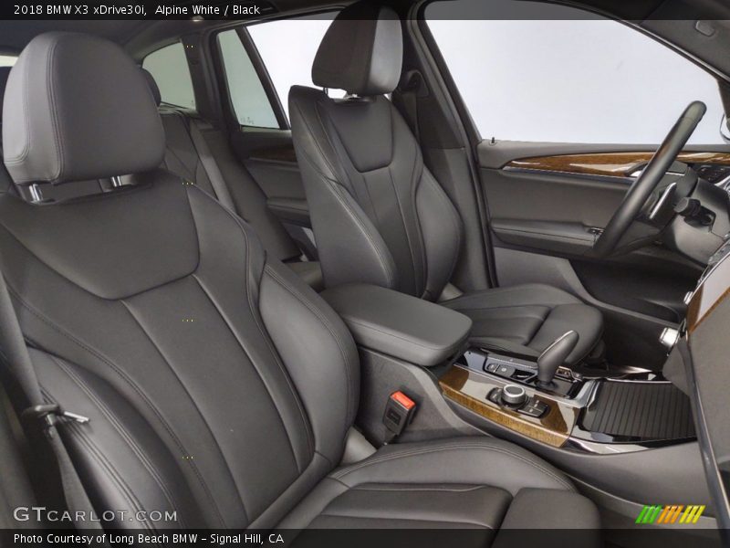 Alpine White / Black 2018 BMW X3 xDrive30i