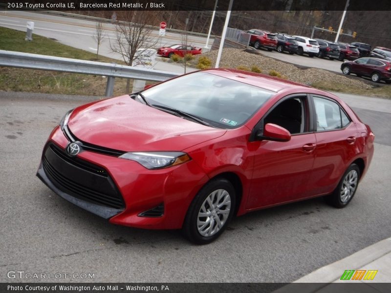 Barcelona Red Metallic / Black 2019 Toyota Corolla LE