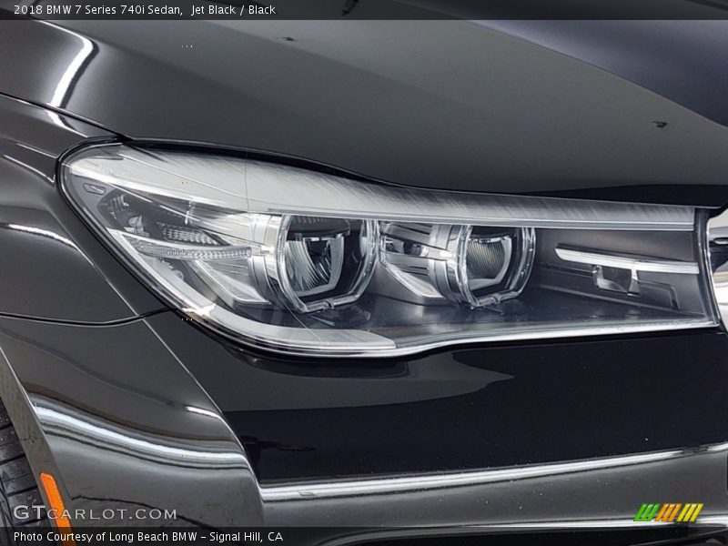 Jet Black / Black 2018 BMW 7 Series 740i Sedan