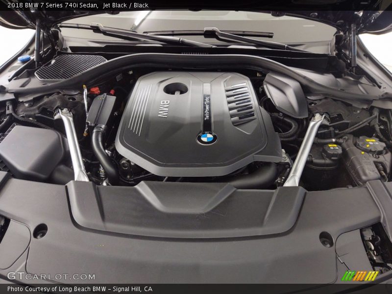 Jet Black / Black 2018 BMW 7 Series 740i Sedan