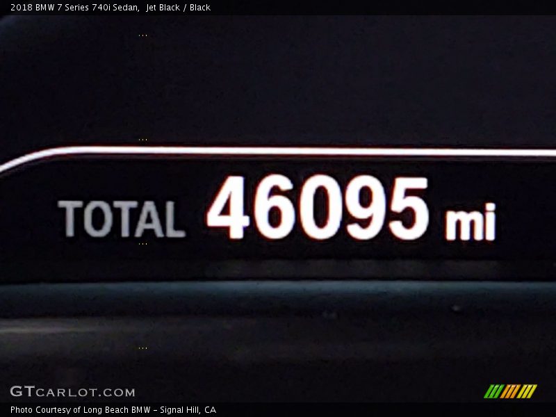 Jet Black / Black 2018 BMW 7 Series 740i Sedan