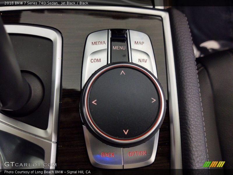 Jet Black / Black 2018 BMW 7 Series 740i Sedan