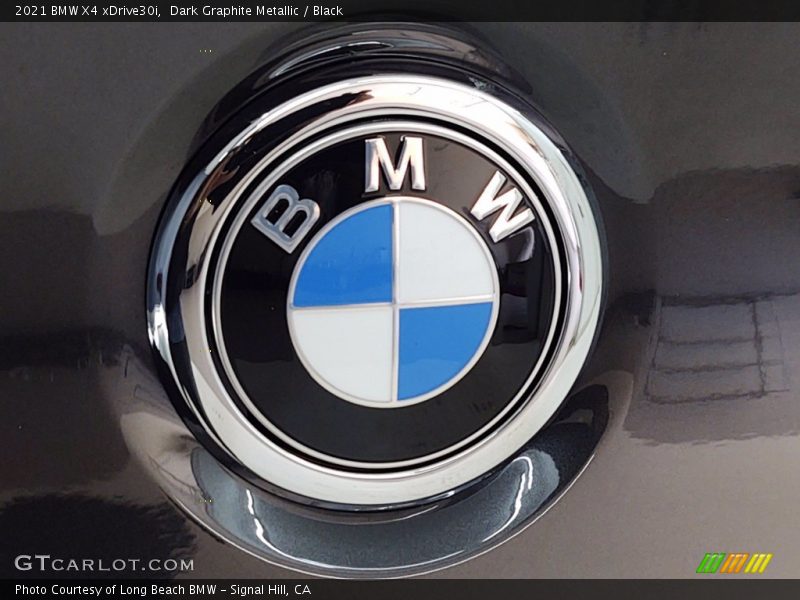 Dark Graphite Metallic / Black 2021 BMW X4 xDrive30i