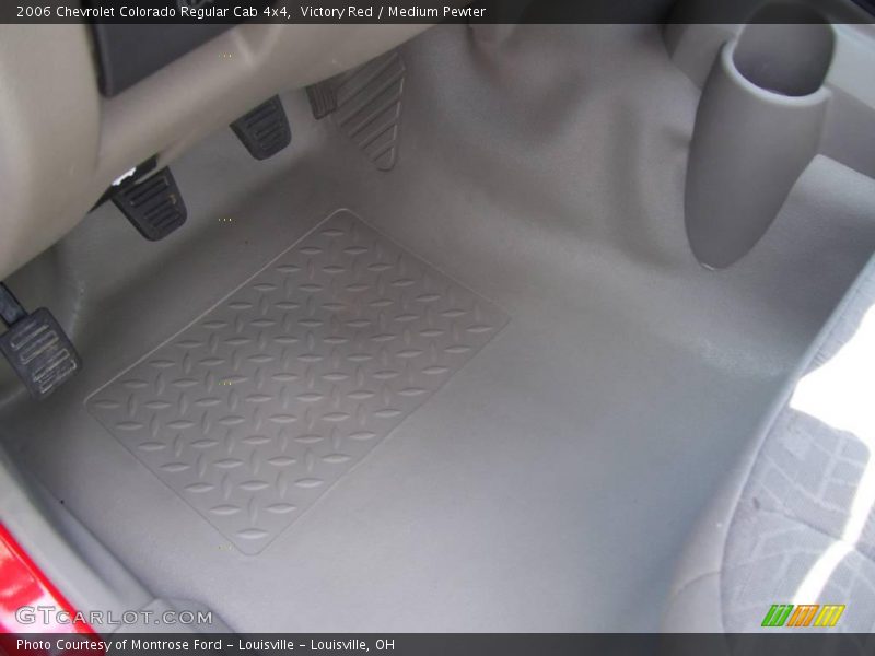 Victory Red / Medium Pewter 2006 Chevrolet Colorado Regular Cab 4x4