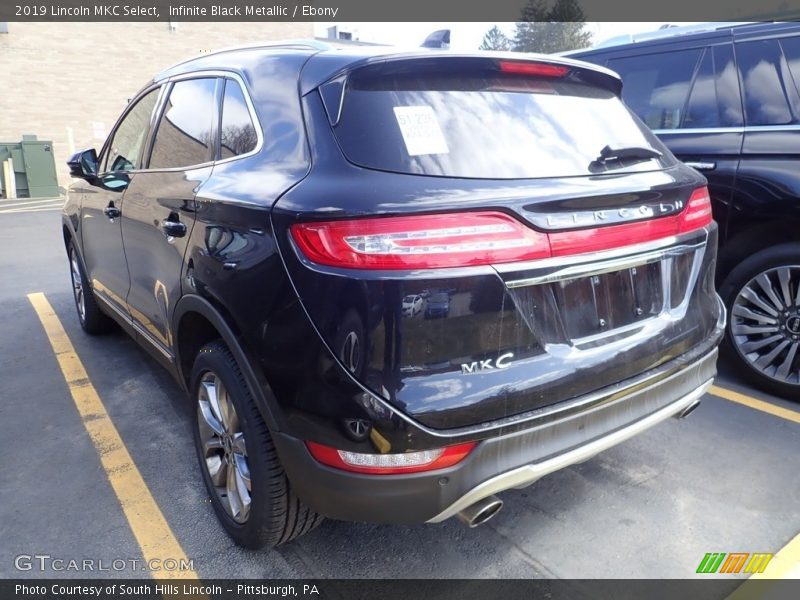 Infinite Black Metallic / Ebony 2019 Lincoln MKC Select