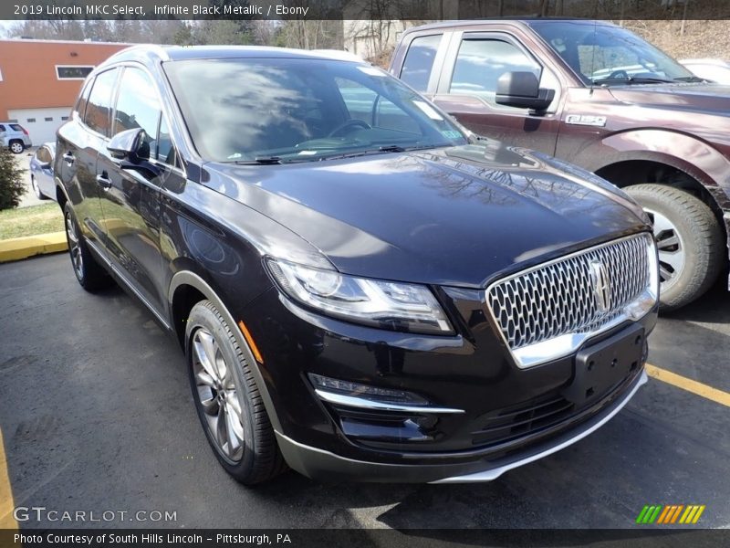 Infinite Black Metallic / Ebony 2019 Lincoln MKC Select