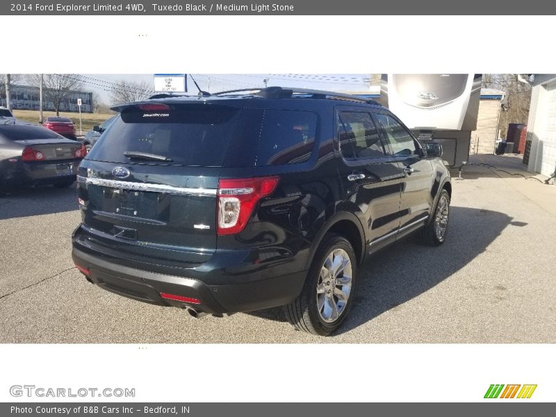 Tuxedo Black / Medium Light Stone 2014 Ford Explorer Limited 4WD