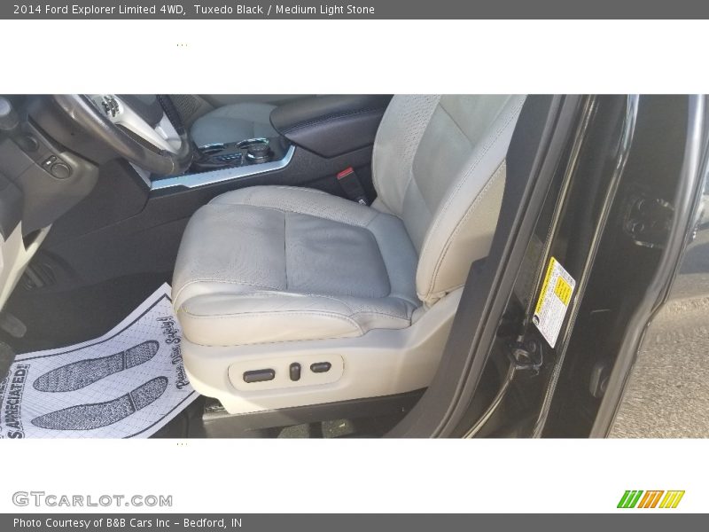 Tuxedo Black / Medium Light Stone 2014 Ford Explorer Limited 4WD
