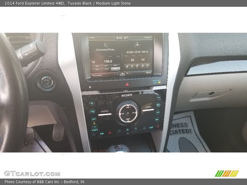 Tuxedo Black / Medium Light Stone 2014 Ford Explorer Limited 4WD