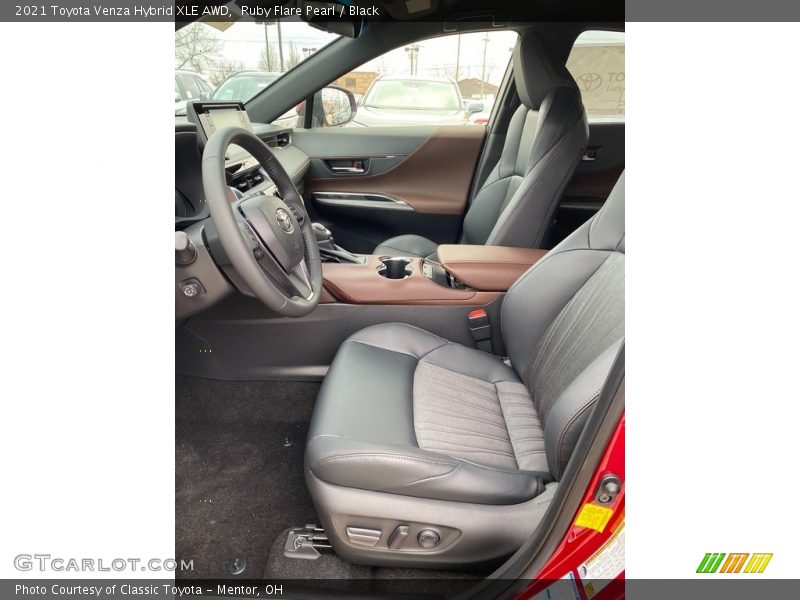 Ruby Flare Pearl / Black 2021 Toyota Venza Hybrid XLE AWD