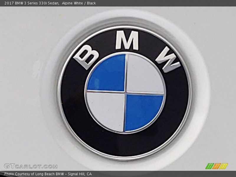 Alpine White / Black 2017 BMW 3 Series 330i Sedan