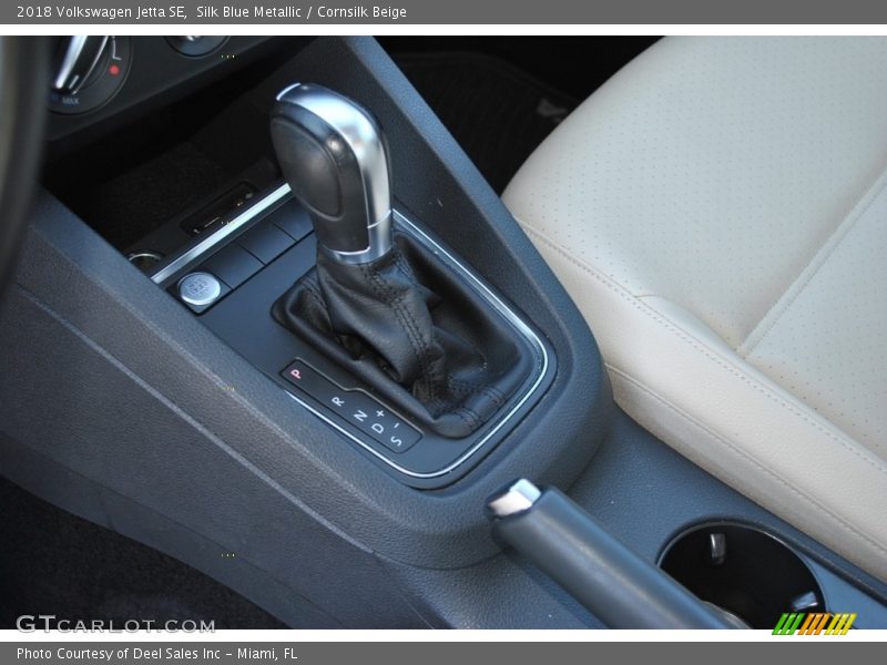 Silk Blue Metallic / Cornsilk Beige 2018 Volkswagen Jetta SE