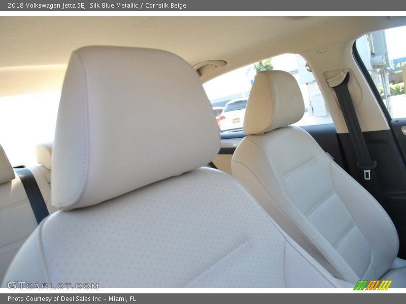 Silk Blue Metallic / Cornsilk Beige 2018 Volkswagen Jetta SE