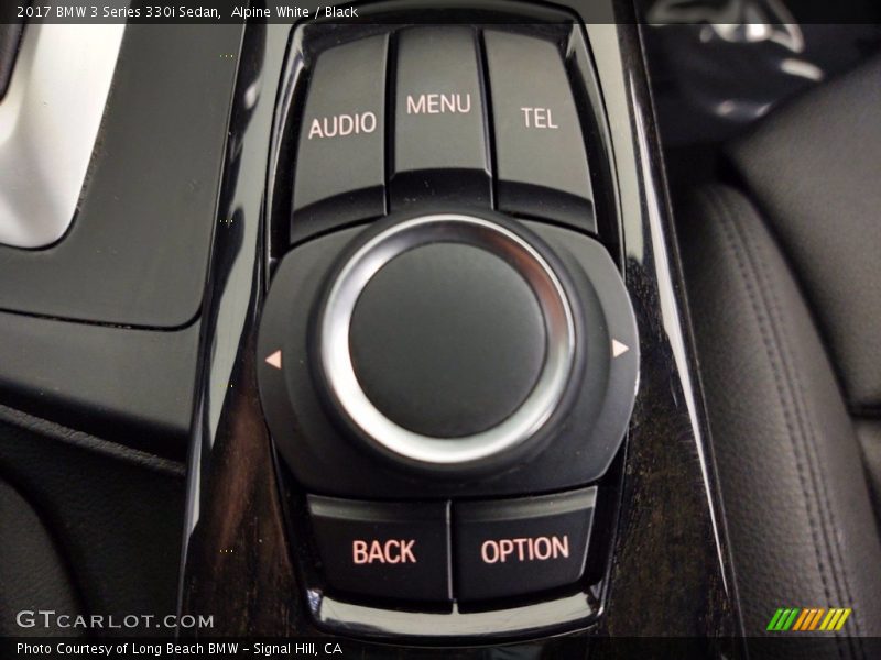 Alpine White / Black 2017 BMW 3 Series 330i Sedan