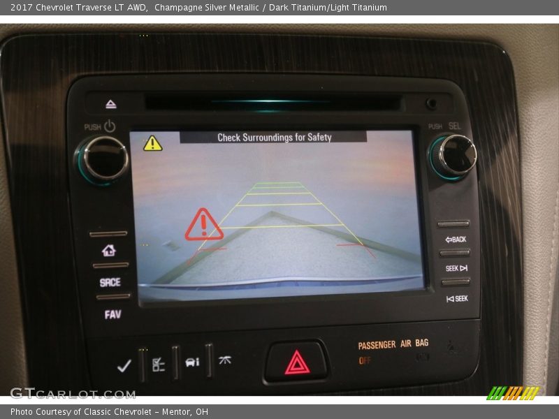 Champagne Silver Metallic / Dark Titanium/Light Titanium 2017 Chevrolet Traverse LT AWD