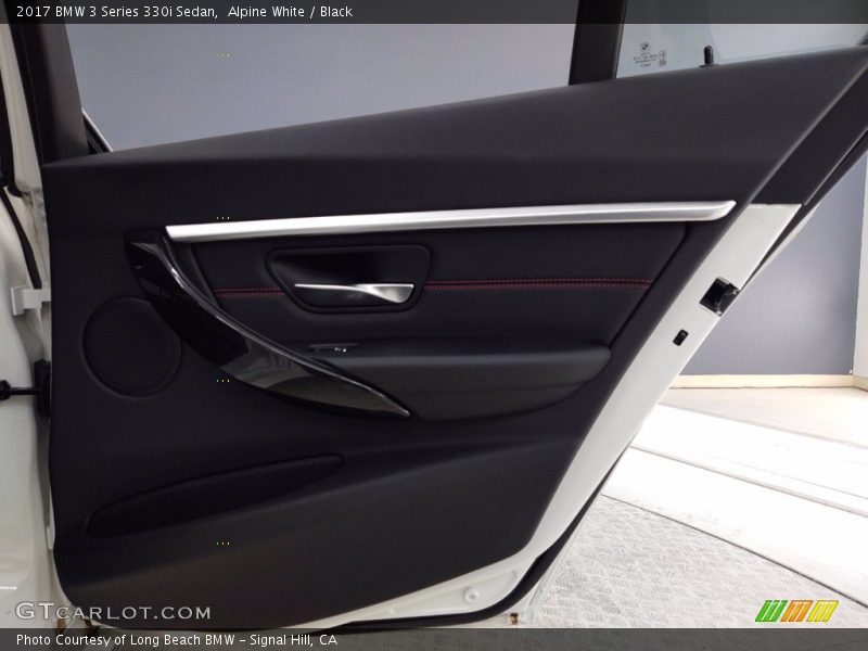 Alpine White / Black 2017 BMW 3 Series 330i Sedan