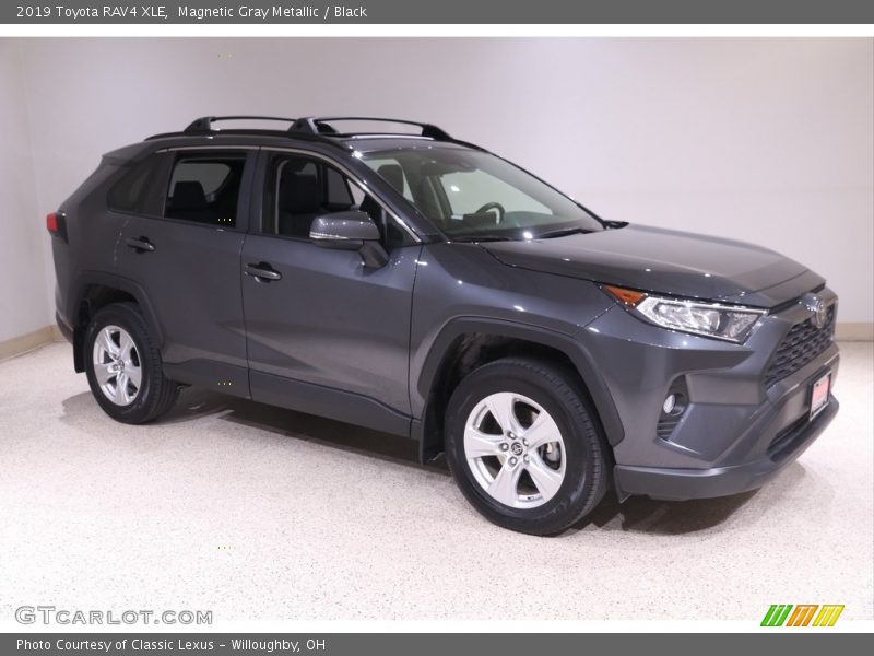 Magnetic Gray Metallic / Black 2019 Toyota RAV4 XLE