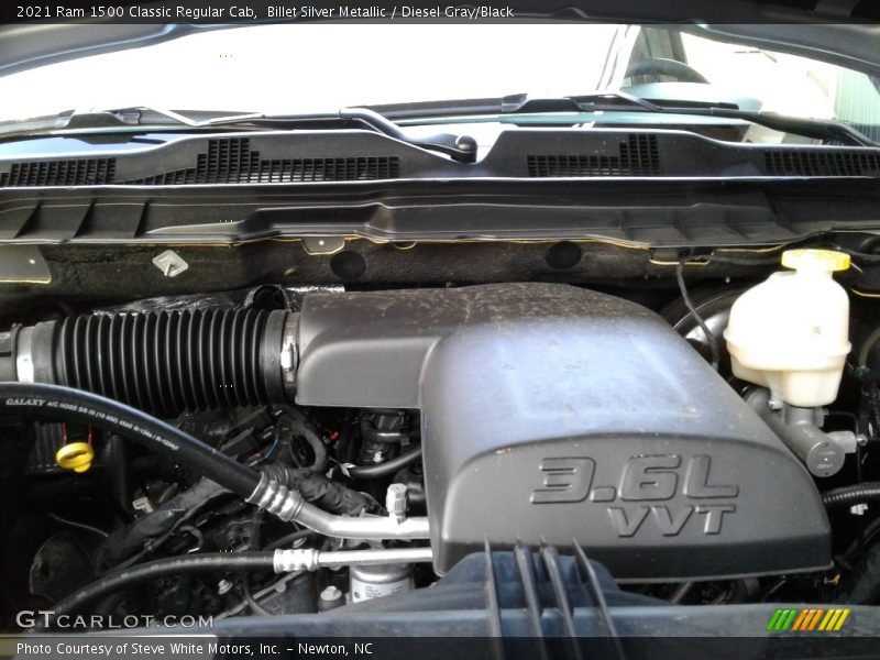 Billet Silver Metallic / Diesel Gray/Black 2021 Ram 1500 Classic Regular Cab