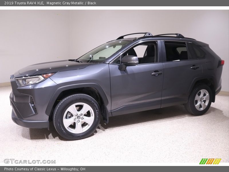 Magnetic Gray Metallic / Black 2019 Toyota RAV4 XLE