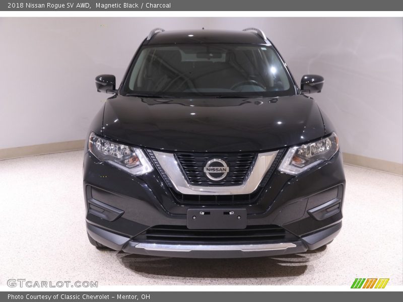 Magnetic Black / Charcoal 2018 Nissan Rogue SV AWD