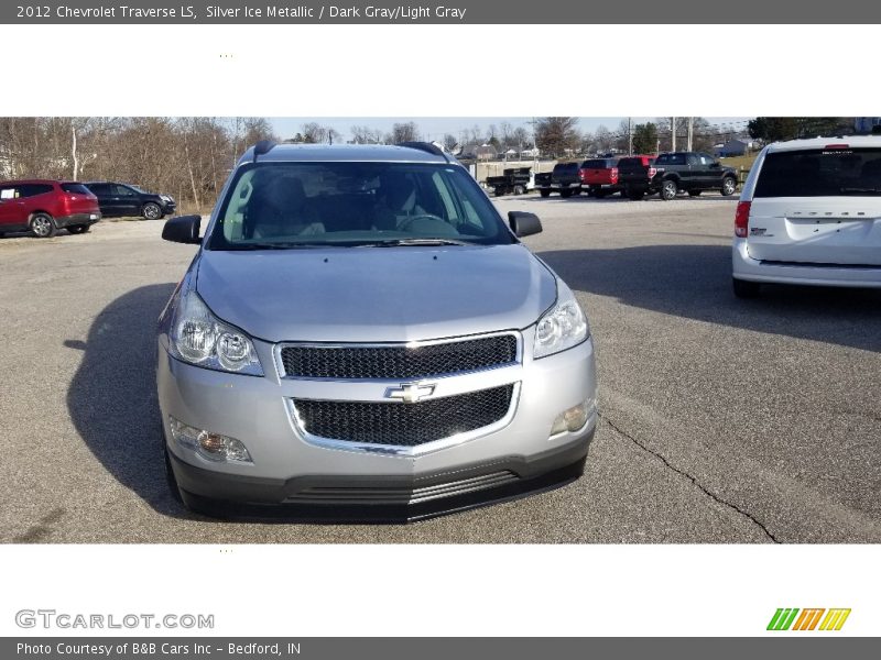 Silver Ice Metallic / Dark Gray/Light Gray 2012 Chevrolet Traverse LS