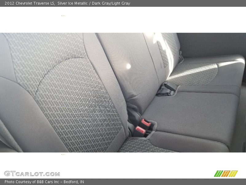 Silver Ice Metallic / Dark Gray/Light Gray 2012 Chevrolet Traverse LS