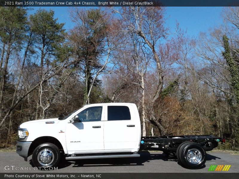 Bright White / Diesel Gray/Black 2021 Ram 3500 Tradesman Crew Cab 4x4 Chassis