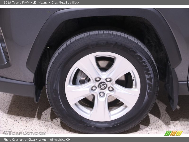 Magnetic Gray Metallic / Black 2019 Toyota RAV4 XLE