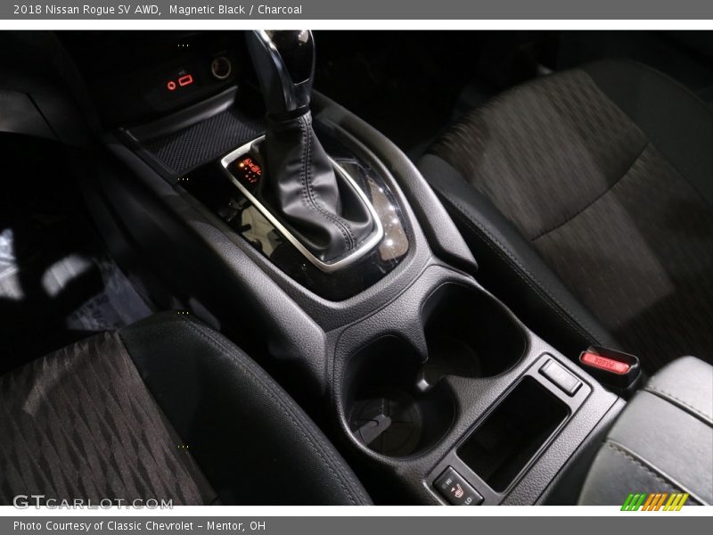 Magnetic Black / Charcoal 2018 Nissan Rogue SV AWD