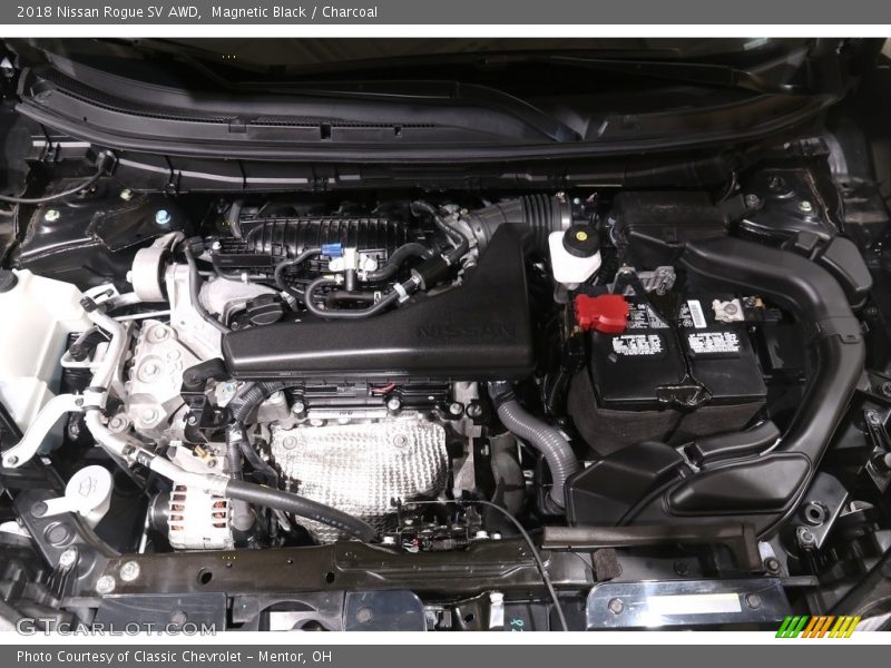 Magnetic Black / Charcoal 2018 Nissan Rogue SV AWD