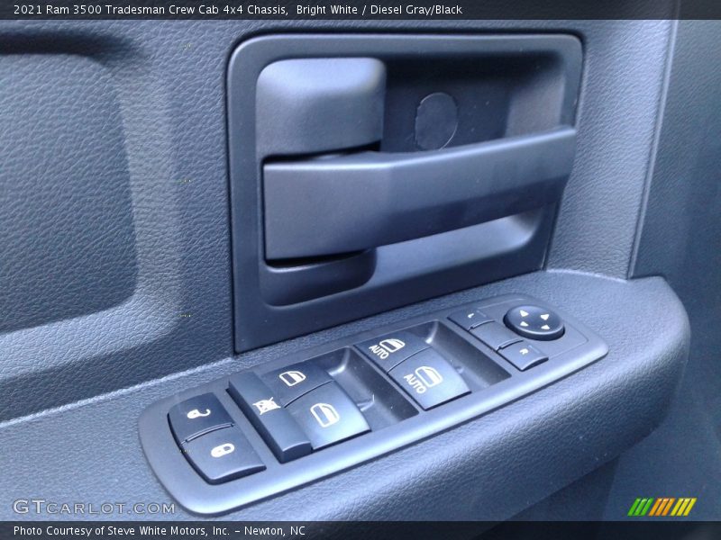 Bright White / Diesel Gray/Black 2021 Ram 3500 Tradesman Crew Cab 4x4 Chassis