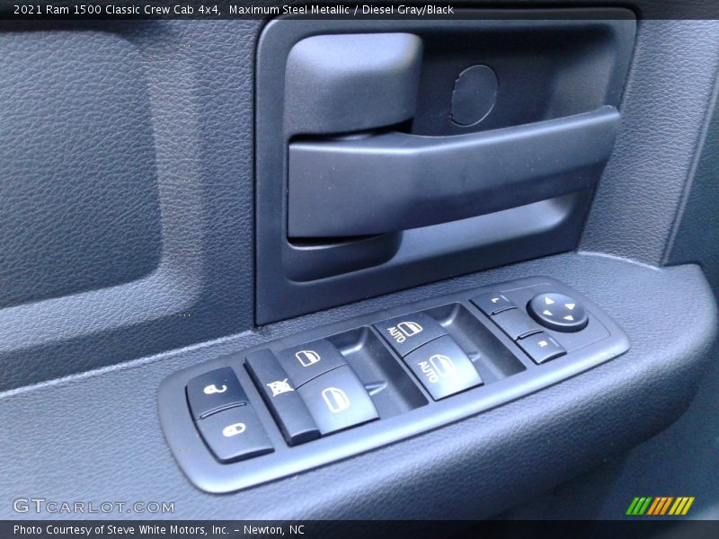 Maximum Steel Metallic / Diesel Gray/Black 2021 Ram 1500 Classic Crew Cab 4x4