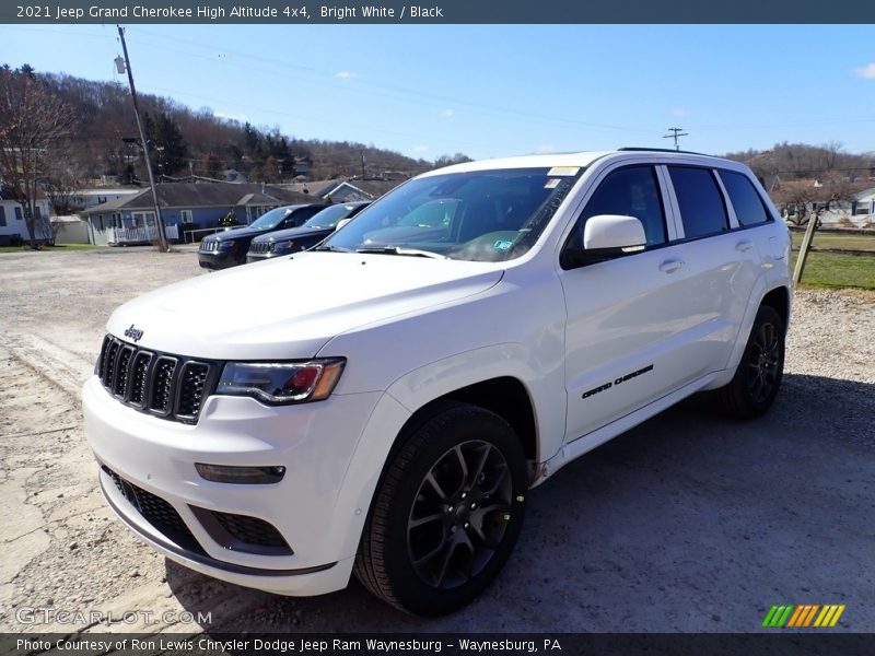 Bright White / Black 2021 Jeep Grand Cherokee High Altitude 4x4
